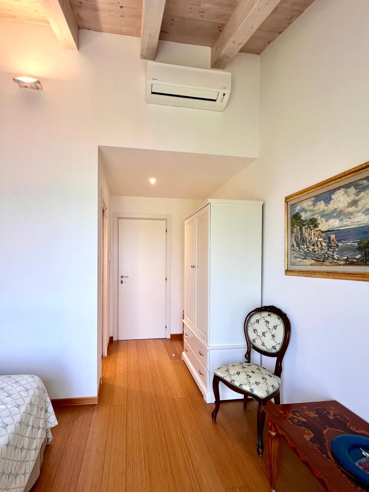 Bed & Breakfast Viale Italia 22