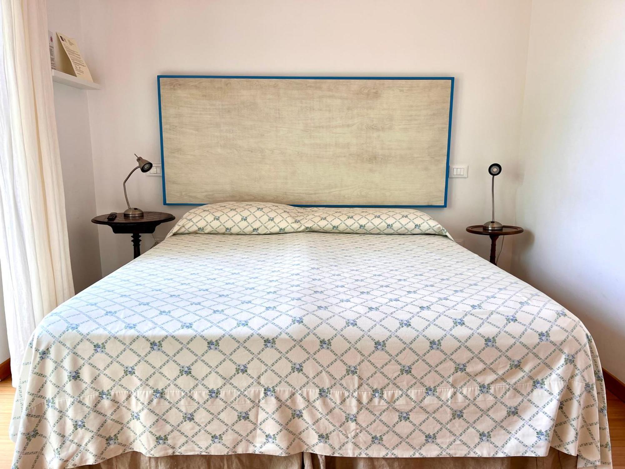 Bed & Breakfast Viale Italia 22